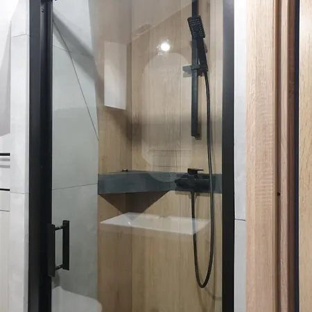 Near The Airport- Апартаменты *